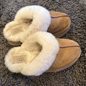 UGG Disquette Slippers